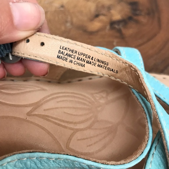 Born Multi Strap Stacked Heel Slides Sandals - Picture 4 of 9